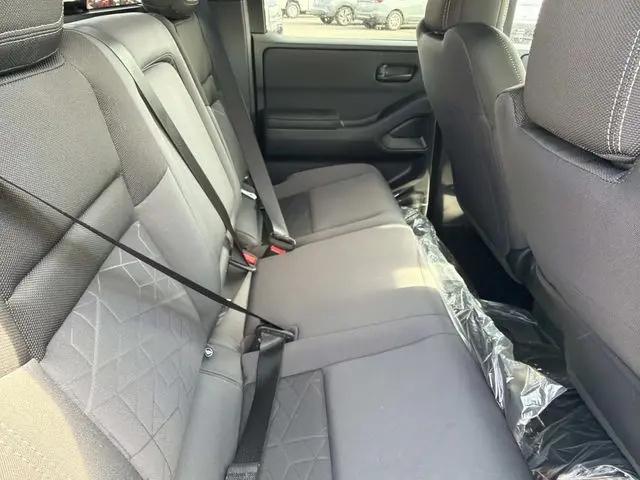 2026 Nissan Frontier Crew Cab Long Bed SV 4x4