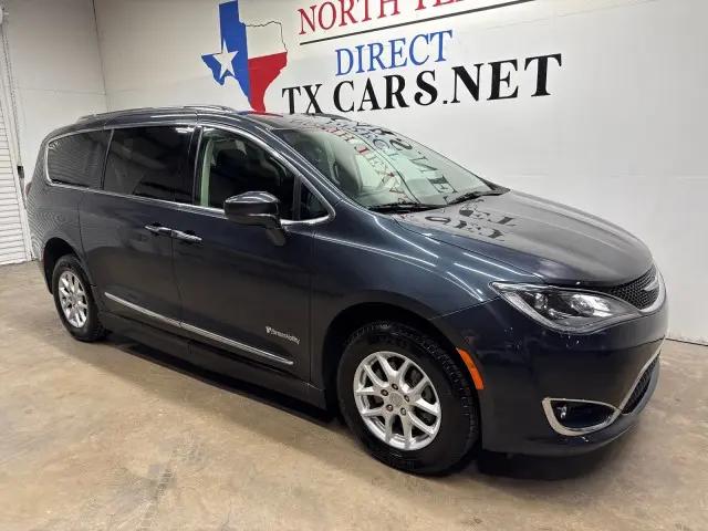 2020 Chrysler Pacifica Touring L