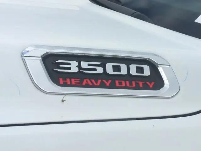 2026 Ram 3500 Tradesman/Big Horn