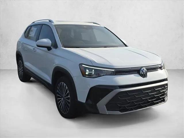 2026 Volkswagen Taos SE