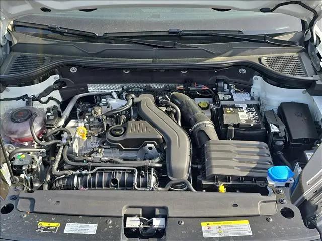 2026 Volkswagen Taos SE