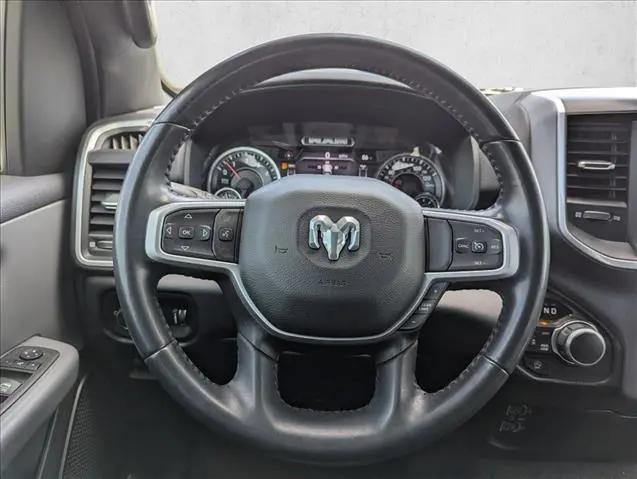 2022 Ram 1500 Big Horn Crew Cab 4x4 5'7" Box