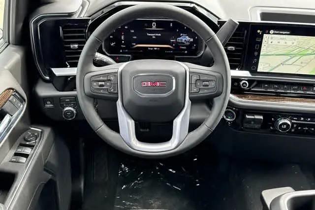 2026 GMC Sierra 1500 Crew Cab, Short Bed, SLE, 4WD