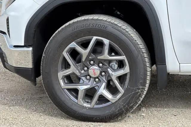 2026 GMC Sierra 1500 Crew Cab, Short Bed, SLE, 4WD