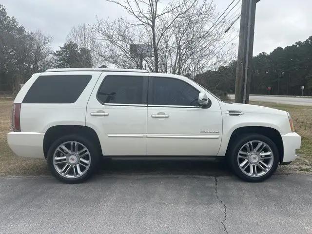 2014 Cadillac Escalade Premium