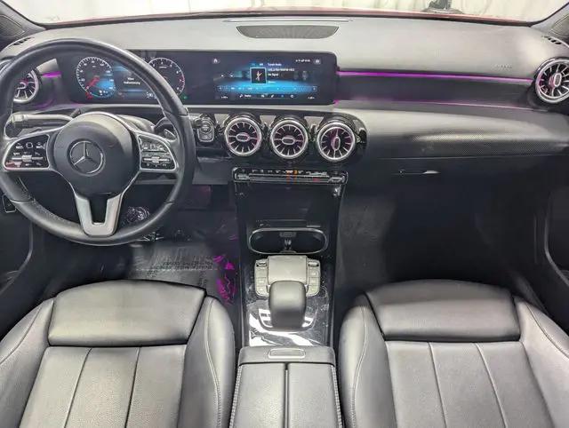 2021 Mercedes-Benz A 220 A 220