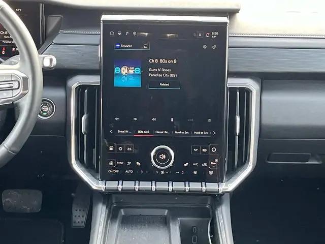 2025 GMC Acadia AWD Elevation