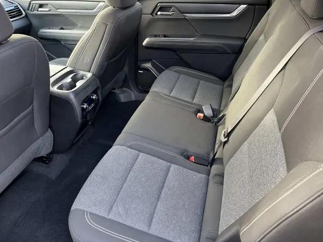 2025 GMC Acadia AWD Elevation