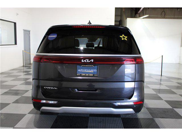 2024 Kia Carnival MPV LX Seat Package