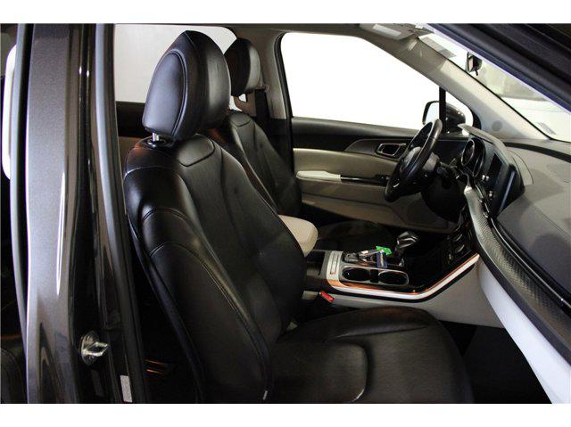 2024 Kia Carnival MPV LX Seat Package