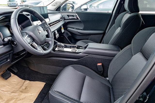 2026 Mitsubishi Outlander ES 1.5T S-AWC