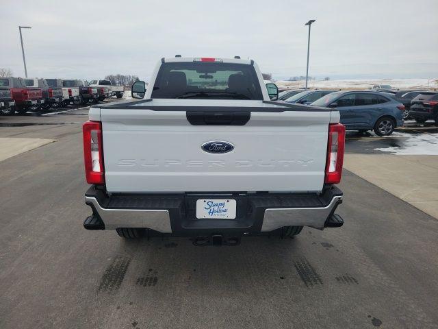 2026 Ford F-350 XLT