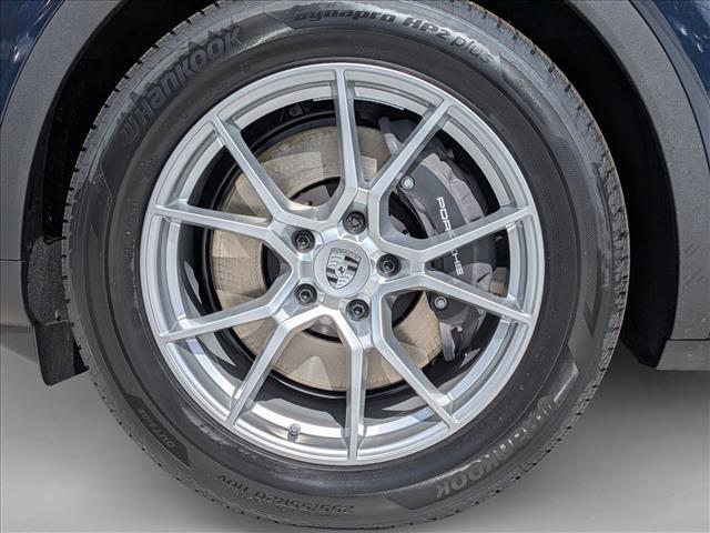 2026 Porsche Cayenne Coupe AWD