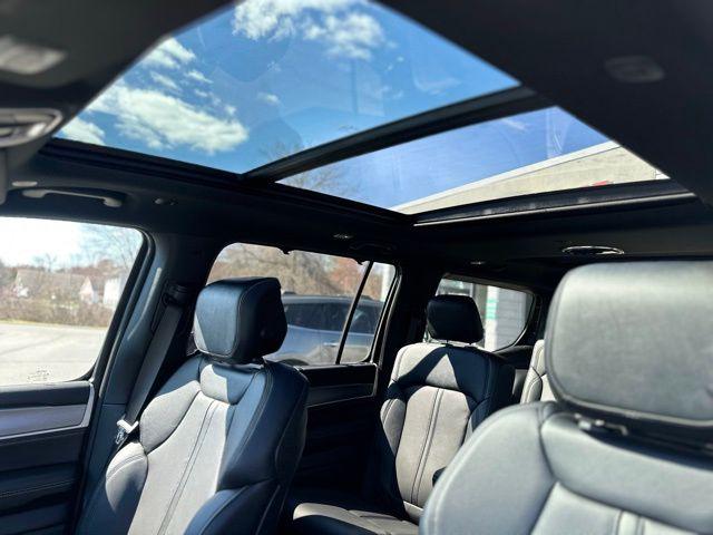2026 Jeep Grand Wagoneer Limited Reserve 4x4