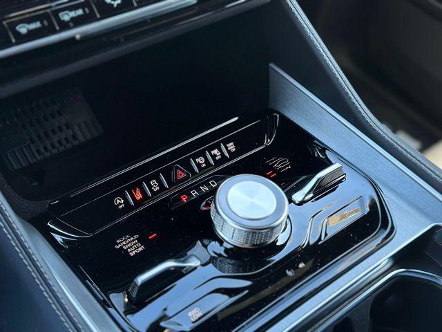 2026 Jeep Grand Wagoneer Limited Reserve 4x4