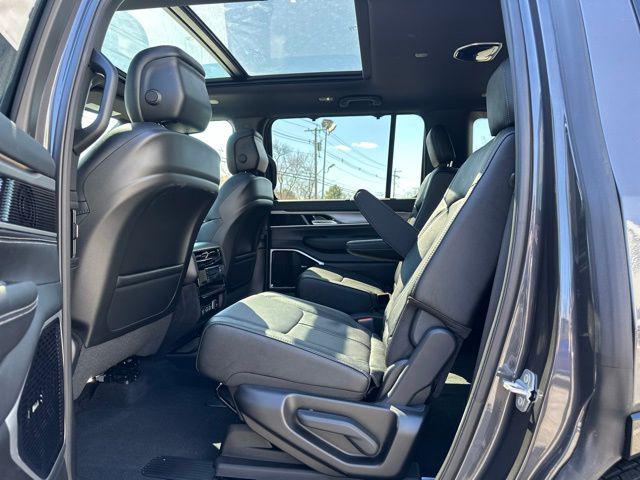2026 Jeep Grand Wagoneer Limited Reserve 4x4