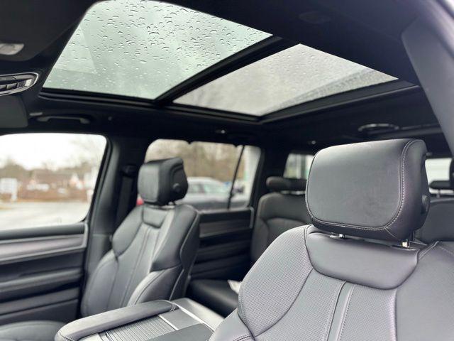 2026 Jeep Grand Wagoneer Limited Reserve 4x4