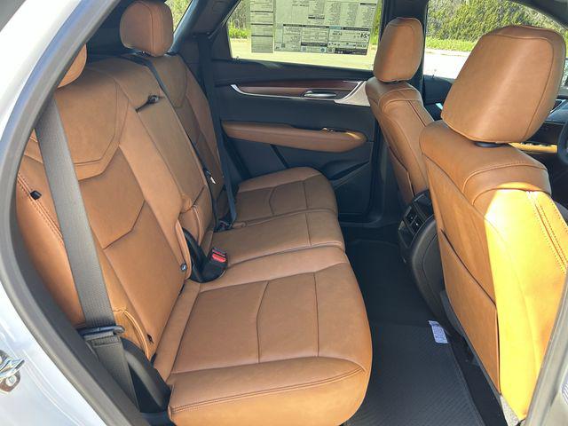 2026 Cadillac XT5 Premium Luxury FWD