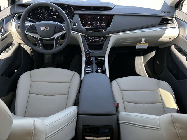 2026 Cadillac XT5 Premium Luxury FWD