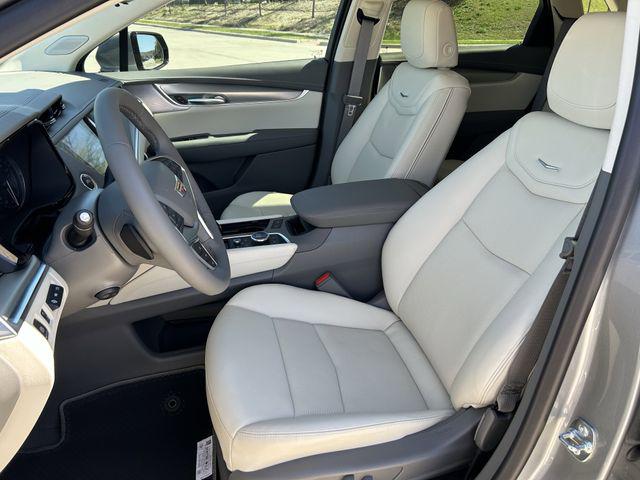 2026 Cadillac XT5 Premium Luxury FWD