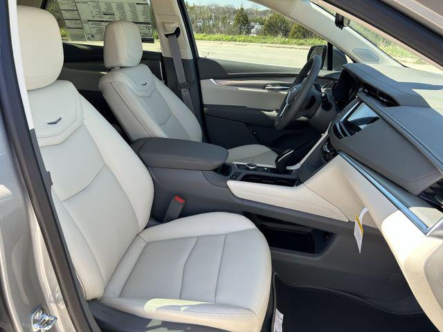 2026 Cadillac XT5 Premium Luxury FWD