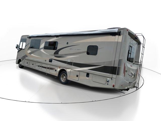 2015 Ford F-53 BASE