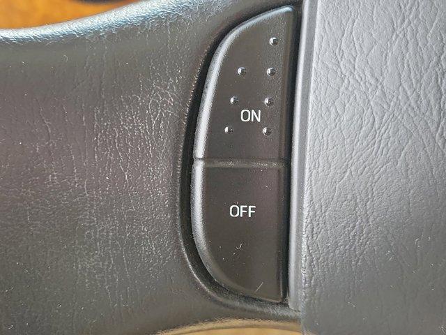 2015 Ford F-53 BASE