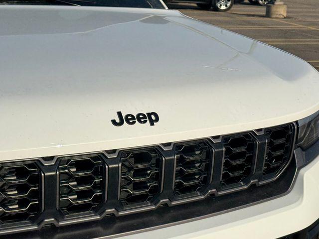 2026 Jeep Grand Cherokee Limited 4x4