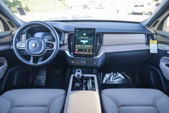 2026 Volvo XC90 Plus, B5 AWD Gas (mild hybrid), Gasoline, Bright, 7 Seats