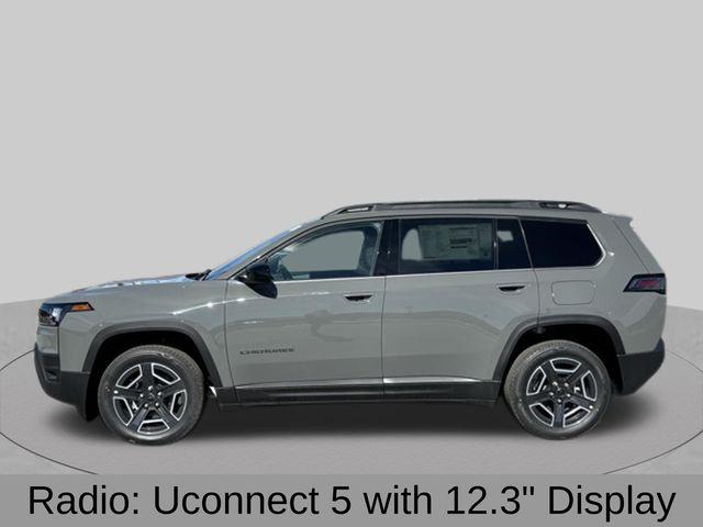 2026 Jeep Cherokee Laredo 4x4