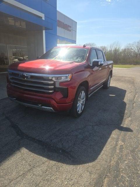 2023 Chevrolet Silverado 1500 4WD Crew Cab Short Bed High Country for sale in Chanute, KS