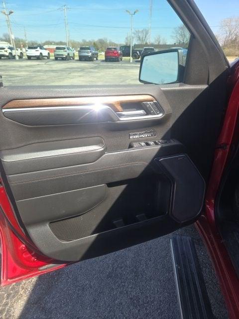 2023 Chevrolet Silverado 1500 4WD Crew Cab Short Bed High Country