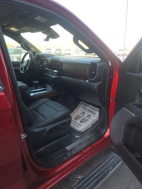 2023 Chevrolet Silverado 1500 4WD Crew Cab Short Bed High Country