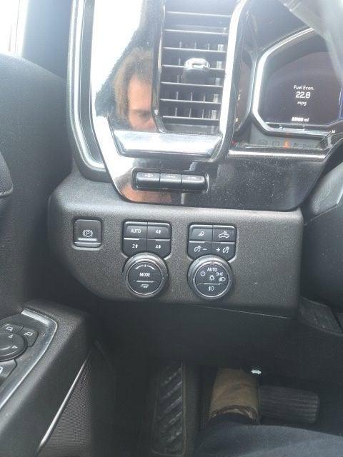 2023 Chevrolet Silverado 1500 4WD Crew Cab Short Bed High Country