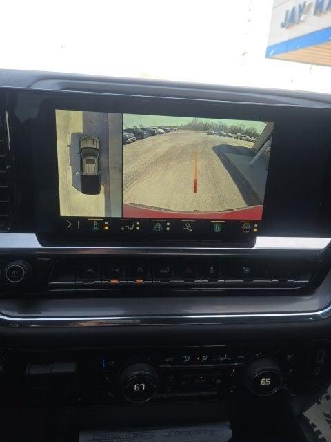2023 Chevrolet Silverado 1500 4WD Crew Cab Short Bed High Country