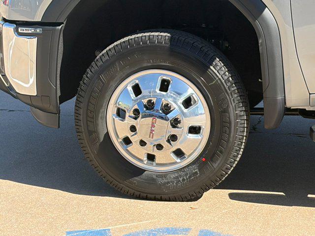 2026 GMC Sierra 3500HD Double Cab, Long Bed, SLE Dual Rear Wheel, 4WD