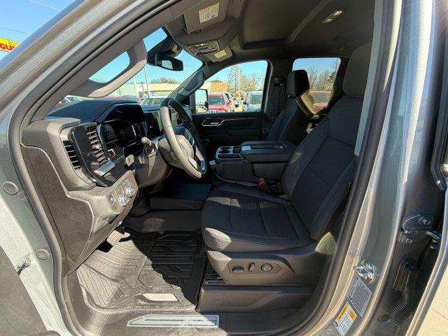 2026 GMC Sierra 3500HD Double Cab, Long Bed, SLE Dual Rear Wheel, 4WD
