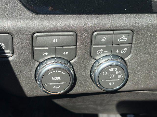 2026 GMC Sierra 3500HD Double Cab, Long Bed, SLE Dual Rear Wheel, 4WD