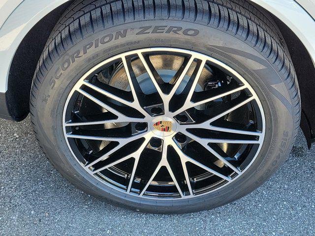 2026 Porsche Cayenne Base