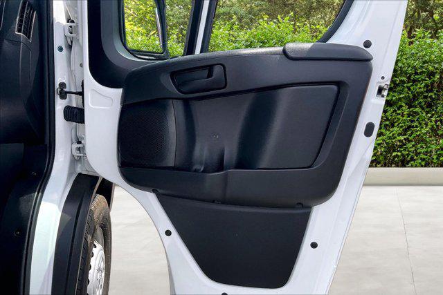 2025 Ram ProMaster 2500 Cargo Van Tradesman High Roof 159" WB w/Pass Seat