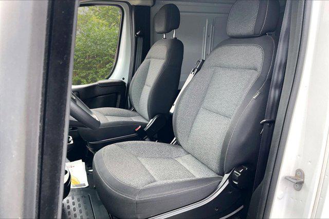 2025 Ram ProMaster 2500 Cargo Van Tradesman High Roof 159" WB w/Pass Seat