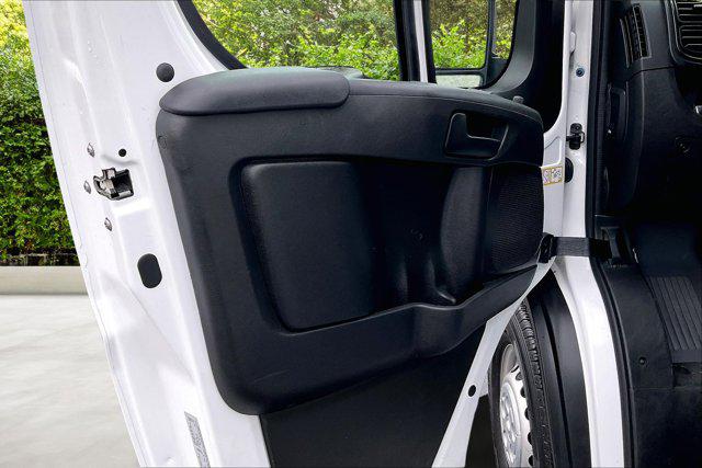 2025 Ram ProMaster 2500 Cargo Van Tradesman High Roof 159" WB w/Pass Seat
