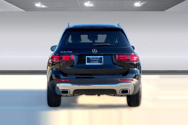 2026 Mercedes-Benz GLB 250