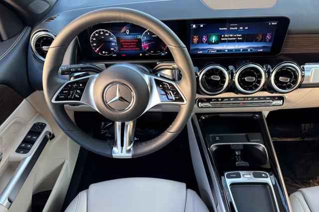 2026 Mercedes-Benz GLB 250