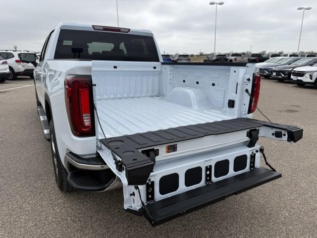 2026 GMC Sierra 1500 Crew Cab, Short Bed, SLT, RWD