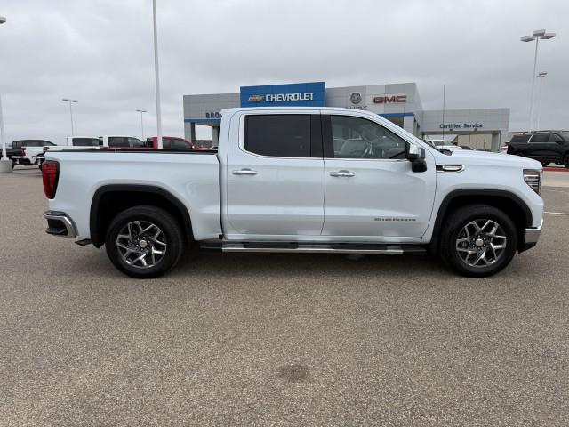 2026 GMC Sierra 1500 Crew Cab, Short Bed, SLT, RWD