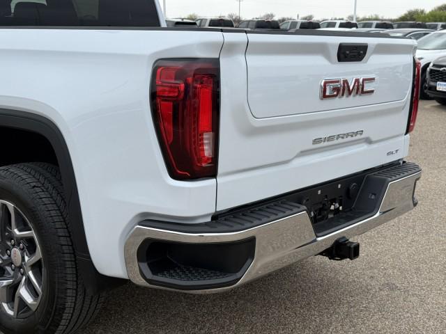 2026 GMC Sierra 1500 Crew Cab, Short Bed, SLT, RWD