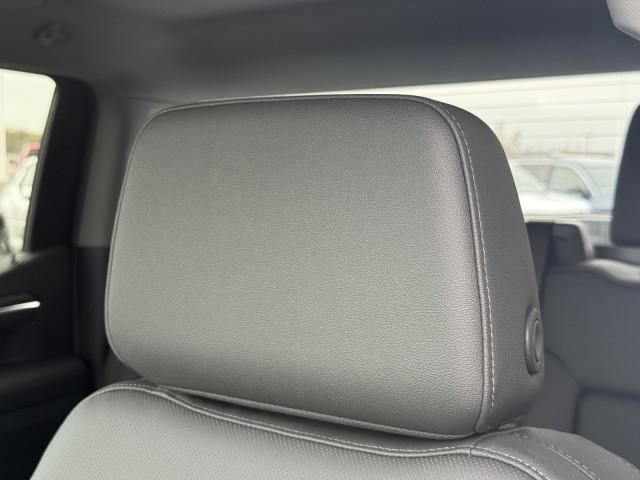 2026 GMC Sierra 1500 Crew Cab, Short Bed, SLT, RWD