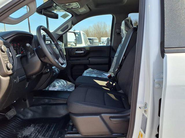 2026 Chevrolet Silverado 3500HD Crew Cab, Long Bed, WT Dual Rear Wheel, RWD