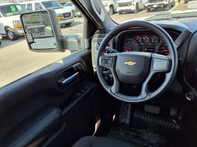 2026 Chevrolet Silverado 3500HD Crew Cab, Long Bed, WT Dual Rear Wheel, RWD